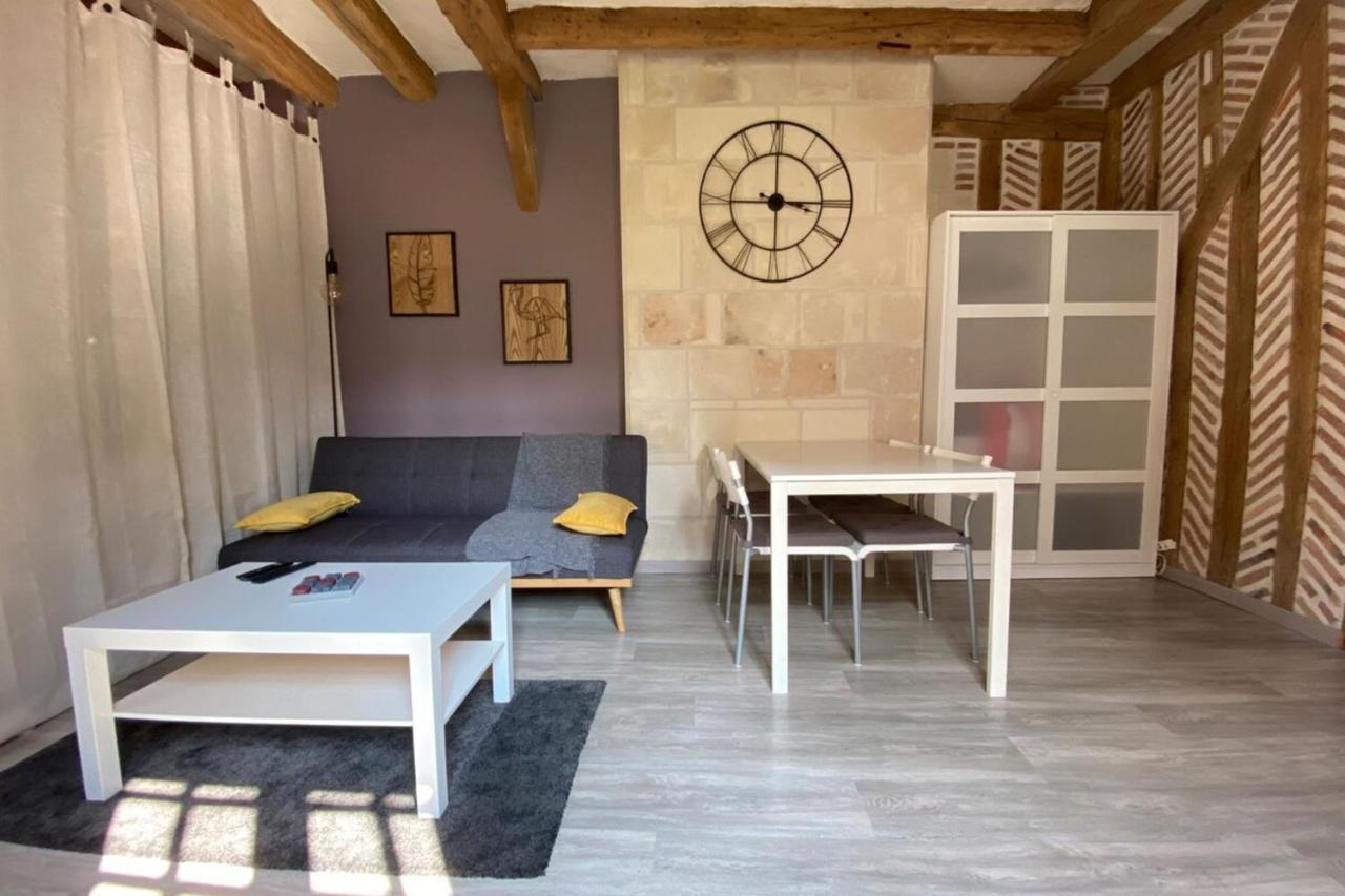 Typical Apartment In The Heart Of The City With Wifi Tours Zewnętrze zdjęcie
