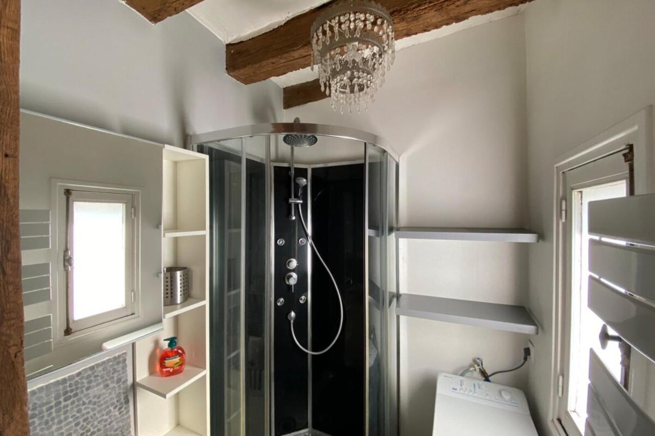 Typical Apartment In The Heart Of The City With Wifi Tours Zewnętrze zdjęcie
